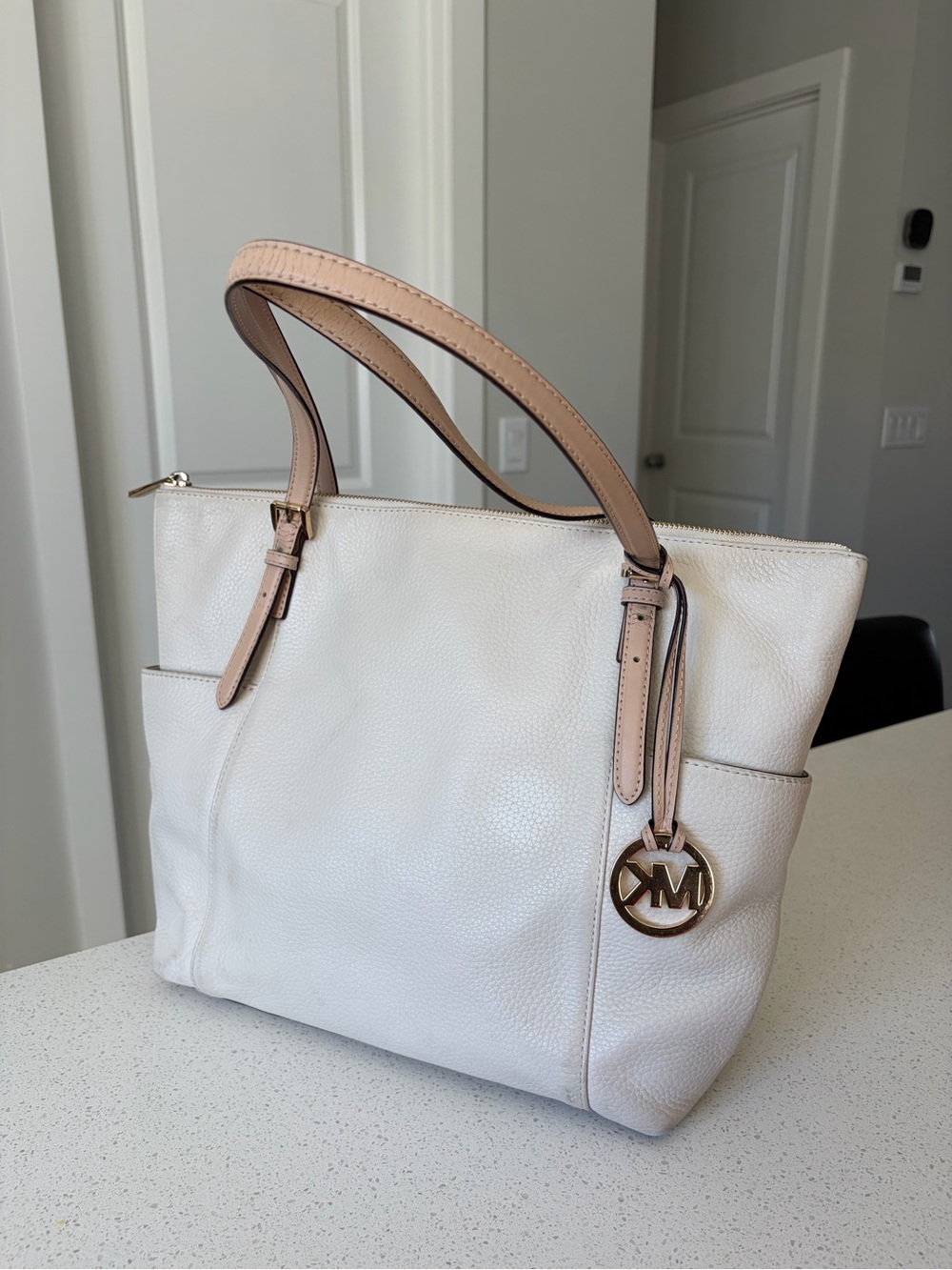 Michael Kors White Pebbled Leather Tote Bag Gold Hardware